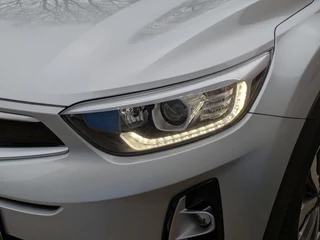 Kia Stonic 1.0 T-GDi MHEV Pulse Automaat|Navi|Camera|Climate-Control|Apple-Carplay/Android-Auto - 15.000km / 12