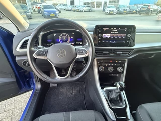 Volkswagen T-Roc 1.0 TSI Life  | LED | Apple Carplay | Adapt. Cruise | DAB+ | PDC v+a incl. Camera / 6