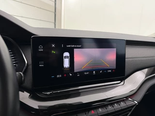 Skoda Octavia Combi 1.5 e-TSI Style | Adaptive Cruise | Navi | Camera | Stoelverwarming | CarPlay / 23