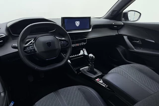 Peugeot 2008 1.2 Turbo 100 Allure | Apple carplay/Android auto | Automatische Airco | Cruise control | Parkeersensoren V+A | Lichtmetalen velgen 17'' | / 16