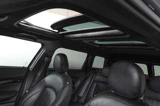 MINI Clubman 2.0 JCW ALL4 Chili  | S/K-Panodak | Adapt. Cruise | Stoelverw. | PDC | Camera | NAV + App.Connect | ECC | Harman Kardon | LM 19" | / 8