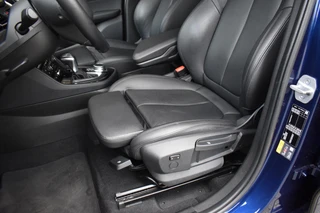 BMW 2 Serie Active Tourer 225xe LEDER SPORTSTOELEN NAVIGATIE LMV LED / 8