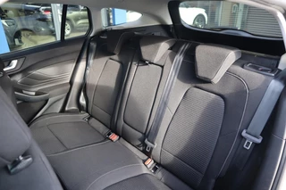 Ford Focus Wagon 125PK HYBRID TITANIUM-X VIRTUAL-COCKPIT B&O AUDIO CLIMA P-SENSOREN 17"LMV LED CAMERA WINTERPACK NL-AUTO / 20