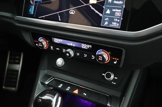 Audi Q3 40 TFSI 190pk quattro edition one Trekhaak Camera Keyless Virtual Cockpit Panoramadak Navigatie S-Line / 36