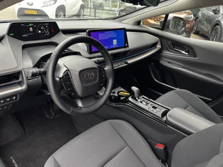 Toyota Prius 2.0 Plug-in Executive Skyview APPLE/ANDORID PANO AD-CRUISE STOELVERWARMING CLIMA NAVI PARK-SENSOREN / 8