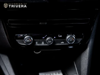Opel Mokka-e GS Line 50-kWh 11kw bl. l SoH 100% l CAM l NAVI l BTW Auto l Climate l CARPLAY l Zo goed als nieuw l zeer lage KM / 43