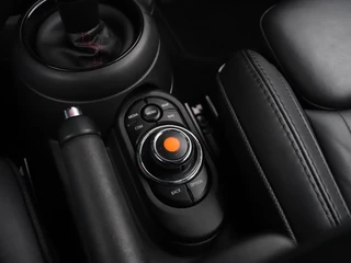 MINI Cabrio 2.0 John Cooper Works Chili | LEDER | H&K | PDC | CRUISE | NAVI | STOELVERW. | / 23
