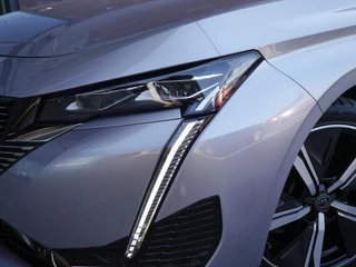 Peugeot 308 SW 1.2 PureTech GT | Automaat | Adaptive cruise control | Stoelverwarming | Stoelmassage | 18 inch lichtmetalen velgen | Achteruitrijcamera | Full led | Apple carplay/Android auto / 37