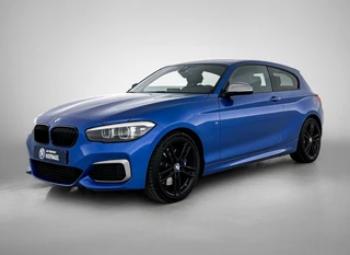 BMW 1-serie M140i xDrive Edition Shadow | Harman/Kardon | Stoelverwarming | Memory Stoelen | Leder