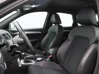 Audi Q3 1.4 TFSi 150 Pk Automaat S-Line | Trekhaak | Half Leer | Cruise Control | Camera | Climatronic | Navigatie | 18 Inch / 7