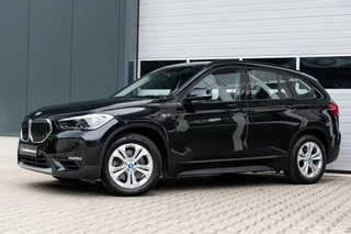 BMW X1 xDrive25e High Executive|1e EIGENAAR|STOELVERW.|AFN. TREKHAAK|HEAD-UP|ELEK. KLEP|CAMERA|LEDER / 32