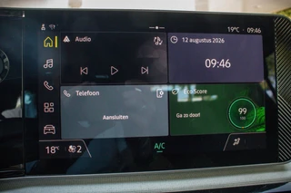 Renault 4 comfort range evolution 52 kWh | Dakrails | Privacy Glass | All Weather Banden | Camera / 28