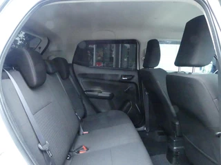 Suzuki Swift 1.2 Select Smart Hybrid Apple Carpl/Andr Auto, Camera, Park. sensoren, Dodehoek detectie / 31