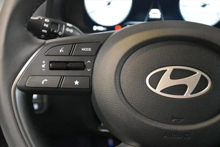 HYUNDAI I20 1.0 T-GDI Comfort I Navi + Camera / 24