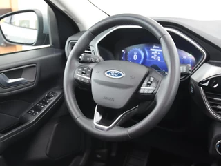 Ford Kuga 2.5 PHEV 225PK Titanium | SOH 93% | Panoramadak | Trekhaak | / 45