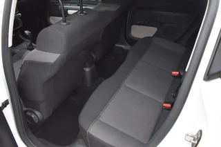 Citroën C3 1.2 PT S&S FEEL EDITION CLIMA / NAVI / APPLE CARPLAY/ ANDROID AUTO / / 4