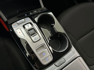 Hyundai Tucson 1.6 T-GDI PHEV 265 PK 4WD 19'' L.M. Velgen | Adaptieve Cruise Control | Parkeercamera / 18