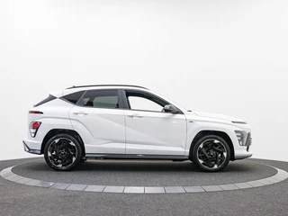 Hyundai Kona Electric N Line business 64.8 kWh Navigatie | Camera | Adaptive cruise / 10
