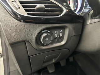 Opel Astra Sports Tourer 1.2 Blitz Elegance CARPLAY ECC NAVI CRUISE LM. / 23