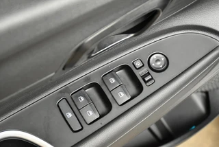 Hyundai I20 1.0 T-GDI 48V MHEV Comfort I Apple carplay & Android Auto / 16