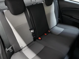 Toyota Yaris 1.5 Hybrid Bi-Tone ✅All Season✅Trekhaak✅Stoelverw.✅Clima✅Camera✅ / 9