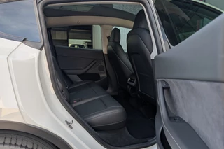 Tesla Model Y Long Range AWD 75kWh SOH 90% / 30