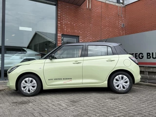 Suzuki Swift 1.2 Comfort Smart Hybrid / 2