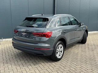 Audi Q3 45 TFSI* AUTOMAAT* Parkeercamera* Xenon/led * Navigatiesysteem * / 2