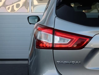 Nissan Qashqai 1.2 116PK Tekna | Panoramadak | Trekhaak | / 52