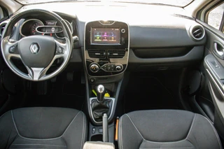 Renault Clio Estate 0.9 TCe Limited | Rijklaar | Dealer onderhouden | Airco | / 4