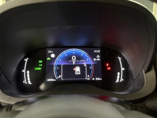 Toyota Yaris 1.5 Hybrid 115 First Edition/ NL auto/ Automaat/ Achteruitrijcamera / 14