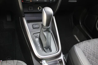 Suzuki Vitara 1.4 Boosterjet Smart Hybrid Style Automaat, Panoramadak, STIJL uitvoering! / 21