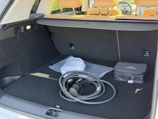 Leapmotor C10 Design REEV 28.4 kWh 218PK Automaat Navigatie, Camera 360, Lichtmetalen velgen, Elektrische Achterklep, Kunstlederen bekleding, Stoel Verwarming & Ventilatie / 13