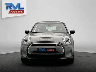 MINI Electric MINI Electric Collection 33 kWh | SOH 96% | Dealer Onderhouden | Panoramadak | Camera | Carplay | Stoelverwarming | / 53