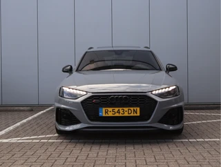 Audi A4 Avant RS4  | RS Dynamic | Pano | B&O | Massage / 6