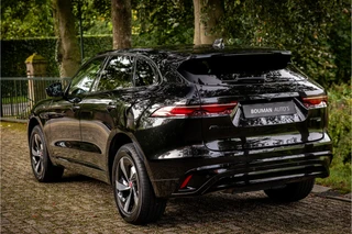 Jaguar F-PACE 2.0 P400e PHEV R-Dynamic Black  Panorama Adaptive Cruise ACC / 17