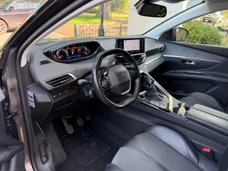 Peugeot 5008 1.2 PureTech Blue Lease Allure  7-Persoons / 20