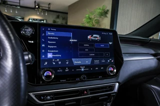Lexus RX 500h F Sport Line|Pano|Leer|360 Camera|Stuur/Stoelverwarming| / 44