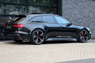 Audi RS6 Avant RS 6 TFSI quattro  | DYNAMIC PLUS | KERAMISCH | CARBON | HUD | B&O | KOELING | NIGHTVISION | 4WIELSTURING | / 24