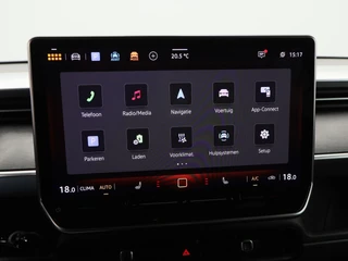 Volkswagen ID. Buzz GTX 4MOTION 79 kWh & 340 Pk | Trekhaak | Carplay | Cruise | Schuifdeuren L+R | Elektrische Stoelen | 20 Inch | Full LED  | 17.801 Km!! / 28