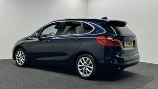 BMW 2-serie Active Tourer 225xe Centennial High Executive PANO LEER HEAD UP. / 13