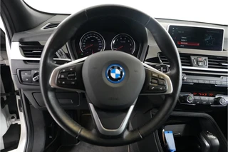 BMW X2 xDrive25e PHEV 220 pk  | SOH 92% | M Sport | Adaptive Cruise  | Camera | / 23