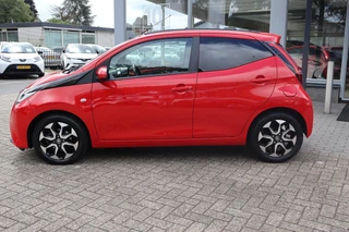 Toyota Aygo JOY CABRIO CLIMA APPLE/ANDROID CAMERA LM-VELGEN EL-RAMEN DAB / 16