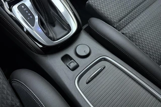 Opel Astra 1.4 Innovation Automaat | Navigatie | Camera | AGR Stoelen | Keyless | Climate control | Lichtmetalen velgen | Cruise control / 32
