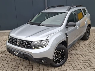 Dacia Duster 1.3 TCe 130pk Comfort * Navigatie * Cruise Control * Airco * / 29