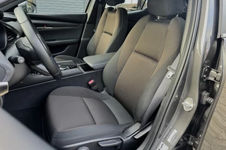 Mazda 3 2.0 SkyActiv-G / 14
