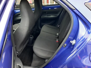 Toyota Aygo X PLAY / 13