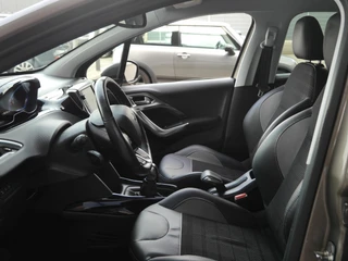 Peugeot 2008 1.2 110PK PureTech Allure | Apple Carplay | Navigatie | Cruise Control | Parkeersensoren | Camera / 13