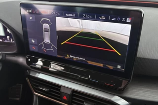 CUPRA Leon Sportstourer 1.4 e-Hybrid Achteruitrijcamera 18" Stoelverwarming Carplay / 16