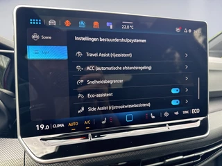 Volkswagen Golf 1.5 eHybrid GTE / 5JR Garantie / Pano / Trekhaak / 360 / HUD / DCC / Matrix / 28